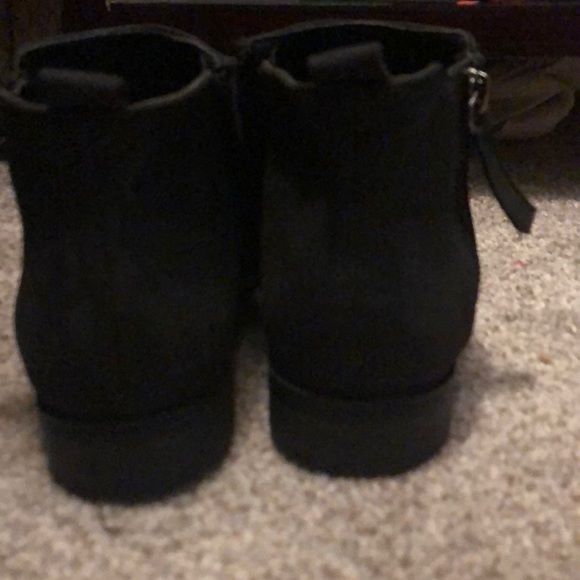 Black ankle boots! Used once. - Picture 2 of 5